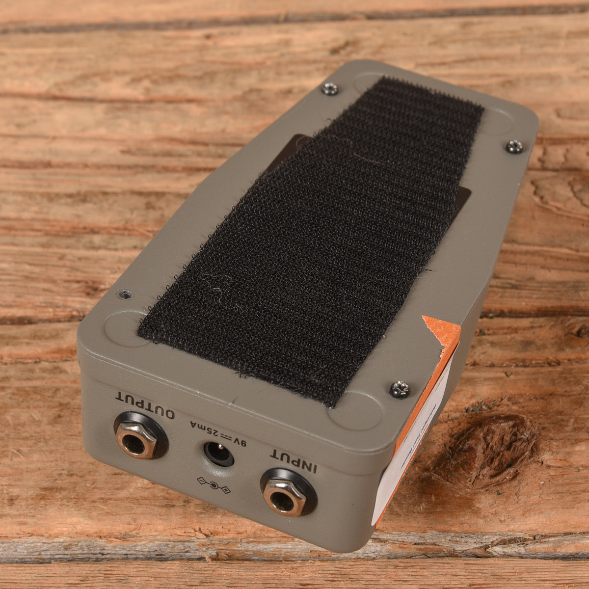 Behringer Fuzz Bender Effects and Pedals / Fuzz