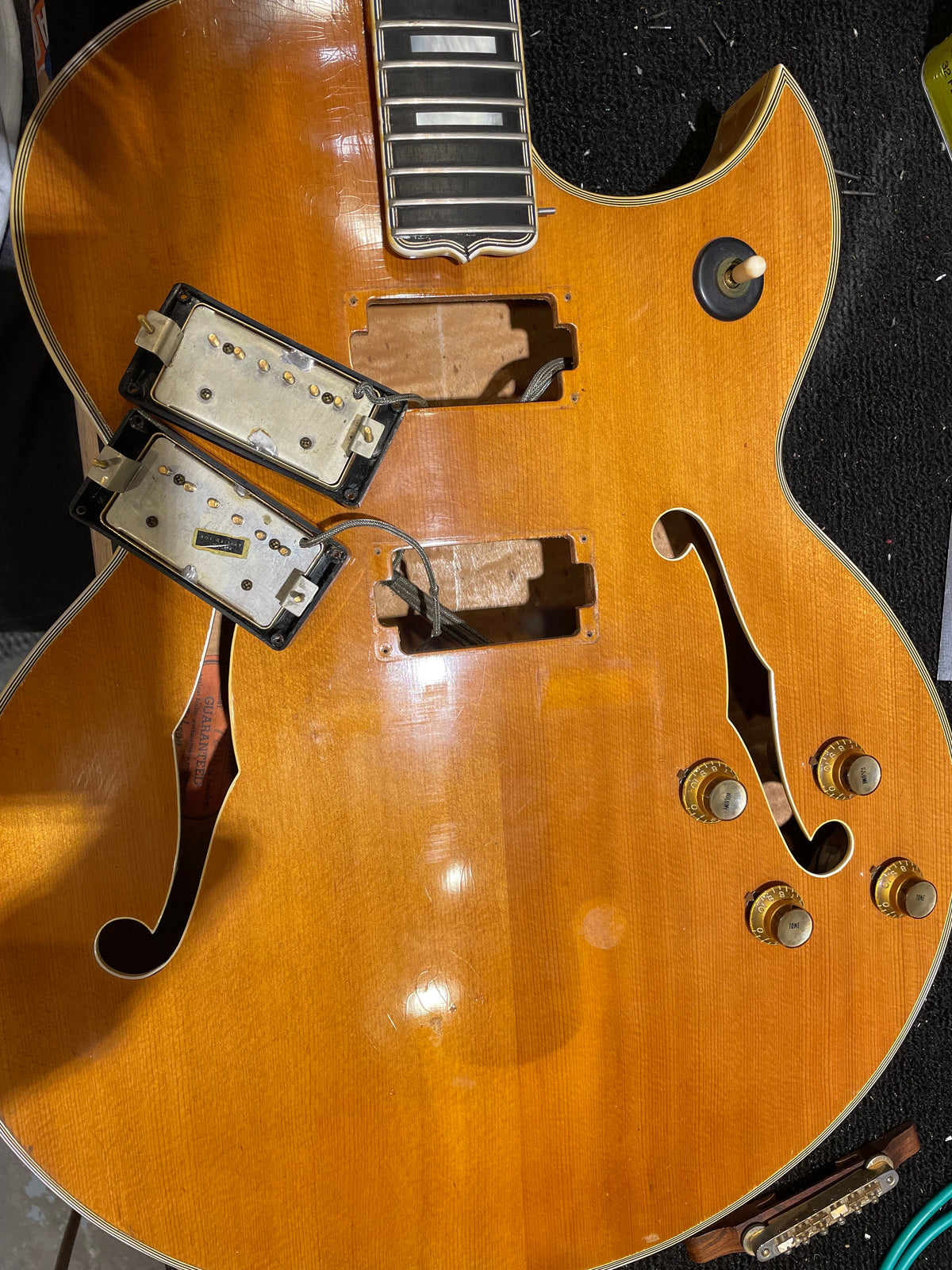 Gibson Byrdland Natural 1961 Electric Guitars / Hollow Body
