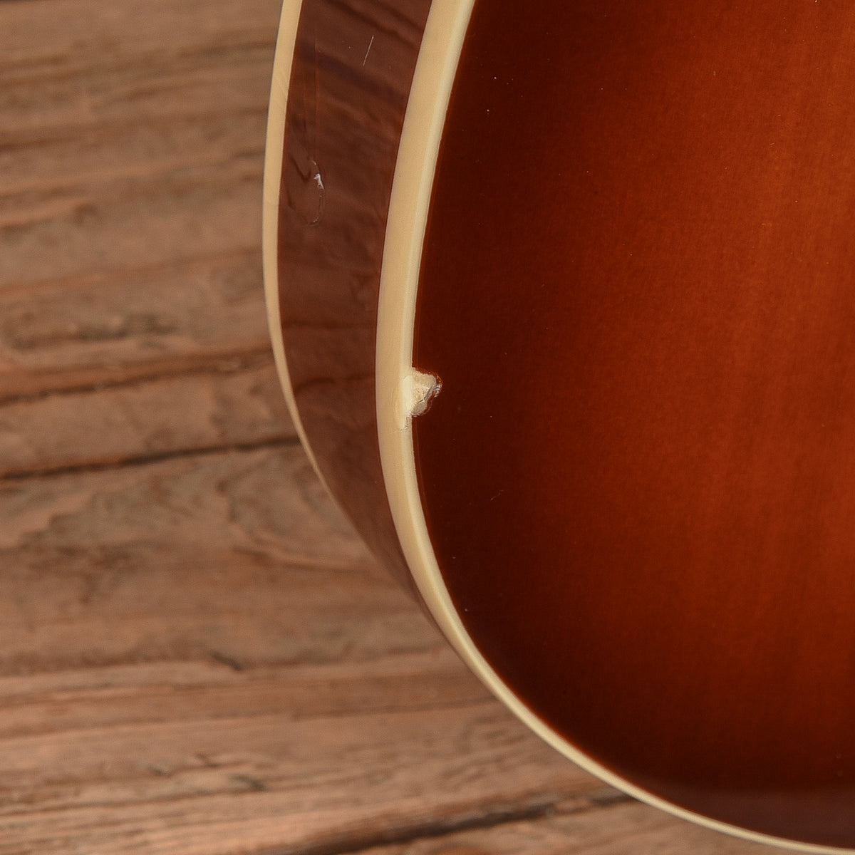 Squier Paranormal Custom Nashville Stratocaster Chocolate 2-Color Sunburst Electric Guitars / Solid Body