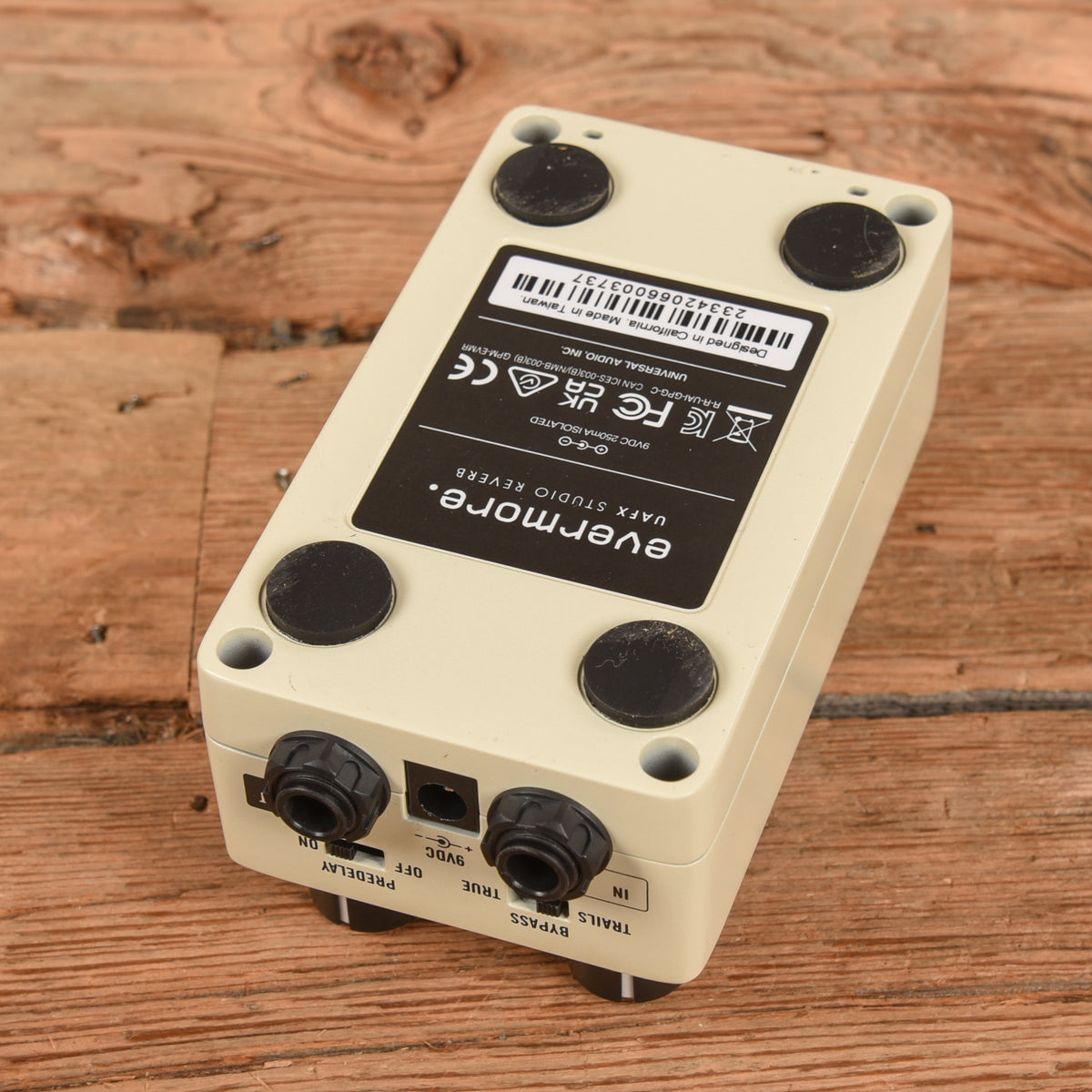 Universal Audio Evermore Effects and Pedals / Reverb