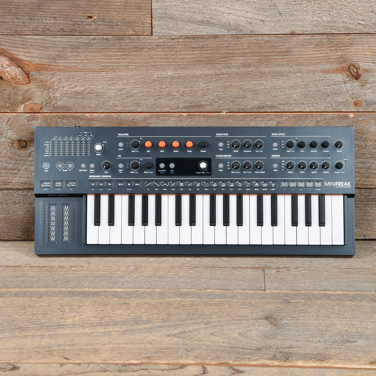 Arturia MiniFreak Polyphonic Hybrid Keyboard Synthesizer Keyboards and Synths / Synths / Digital Synths