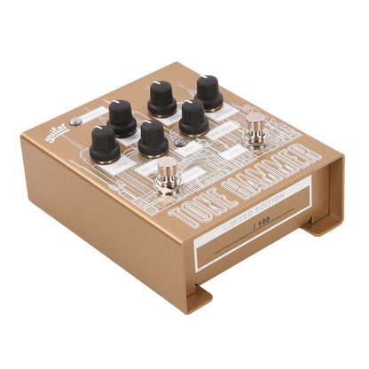 Aguilar Tone Hammer 3-Band Preamp/DI LTD Gold Skyline Pro Audio / DI Boxes