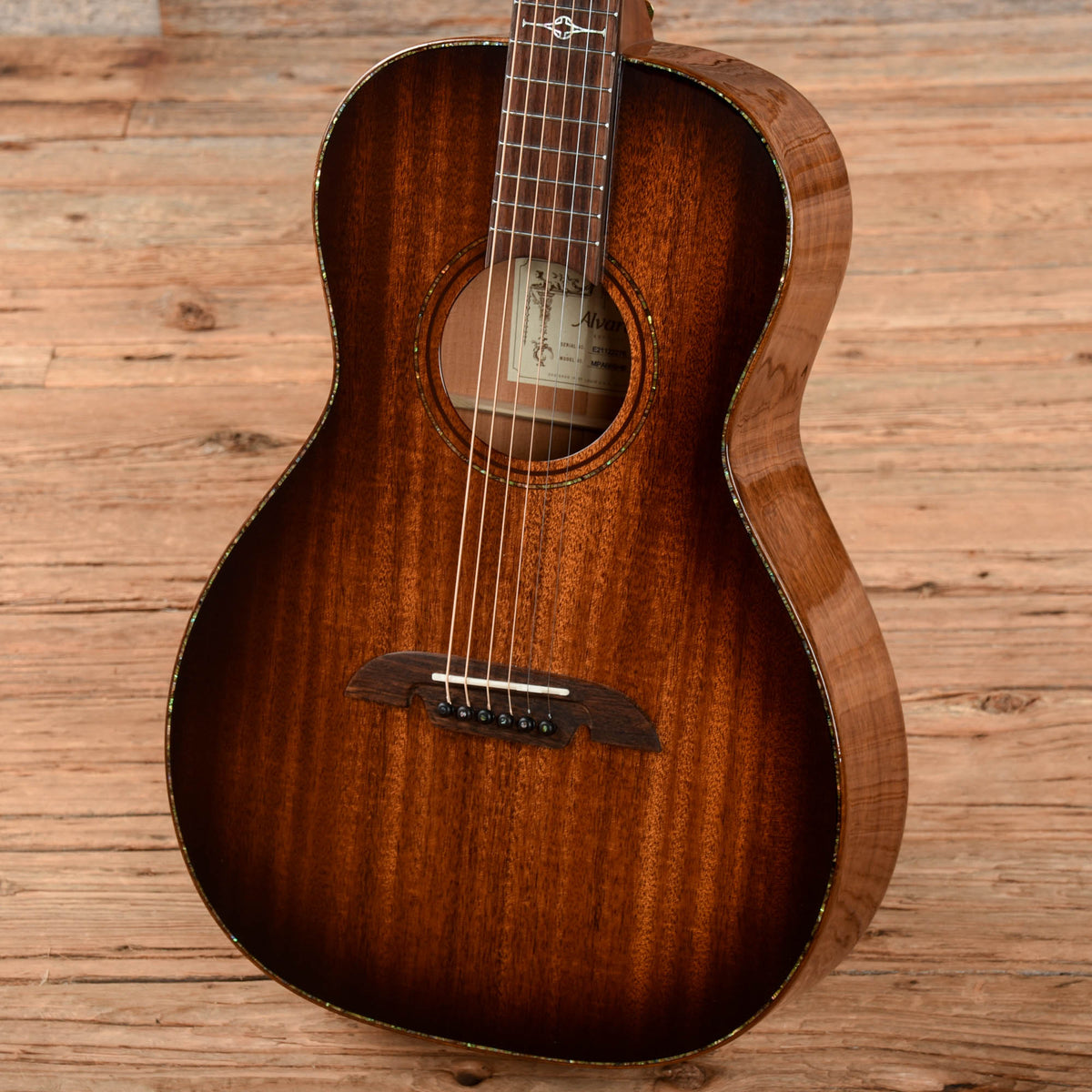 Alvarez MPA66SHB Sunburst Acoustic Guitars / Classical