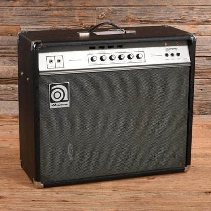 Ampeg VT-22  1970s Amplifiers