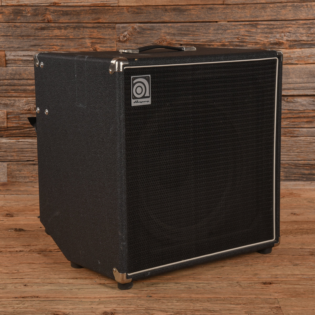 Ampeg BA-115 100-Watt 1x15" Bass Combo Amps / Bass Amps / Bass Cabinets