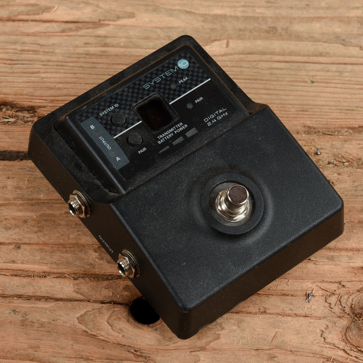 Audio-Technica ATW-1501 System 10 Digital Wireless Guitar Stompbox Pro Audio / Accessories / Wireless Instrument Systems