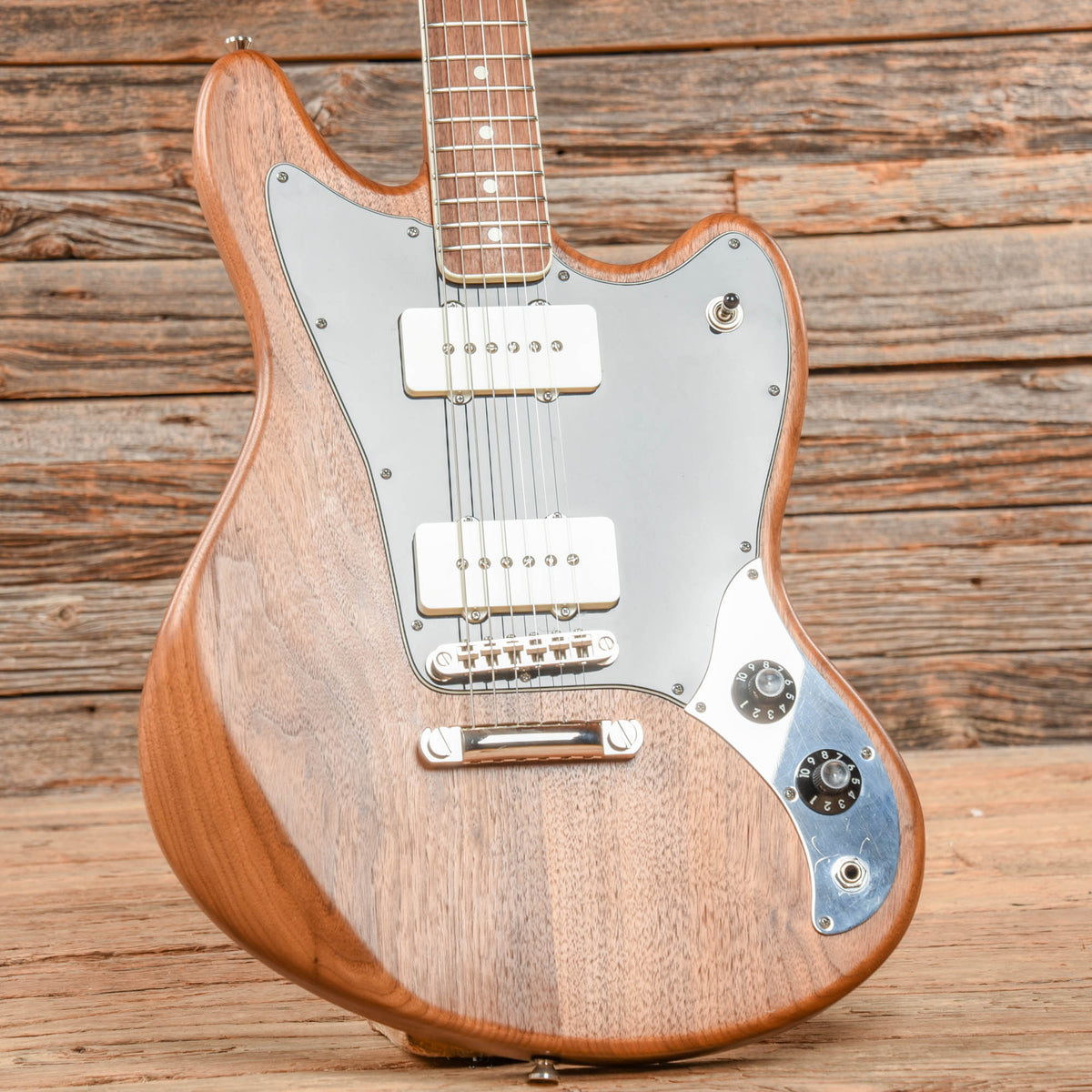 BilT Relevator Walnut Electric Guitars / Solid Body