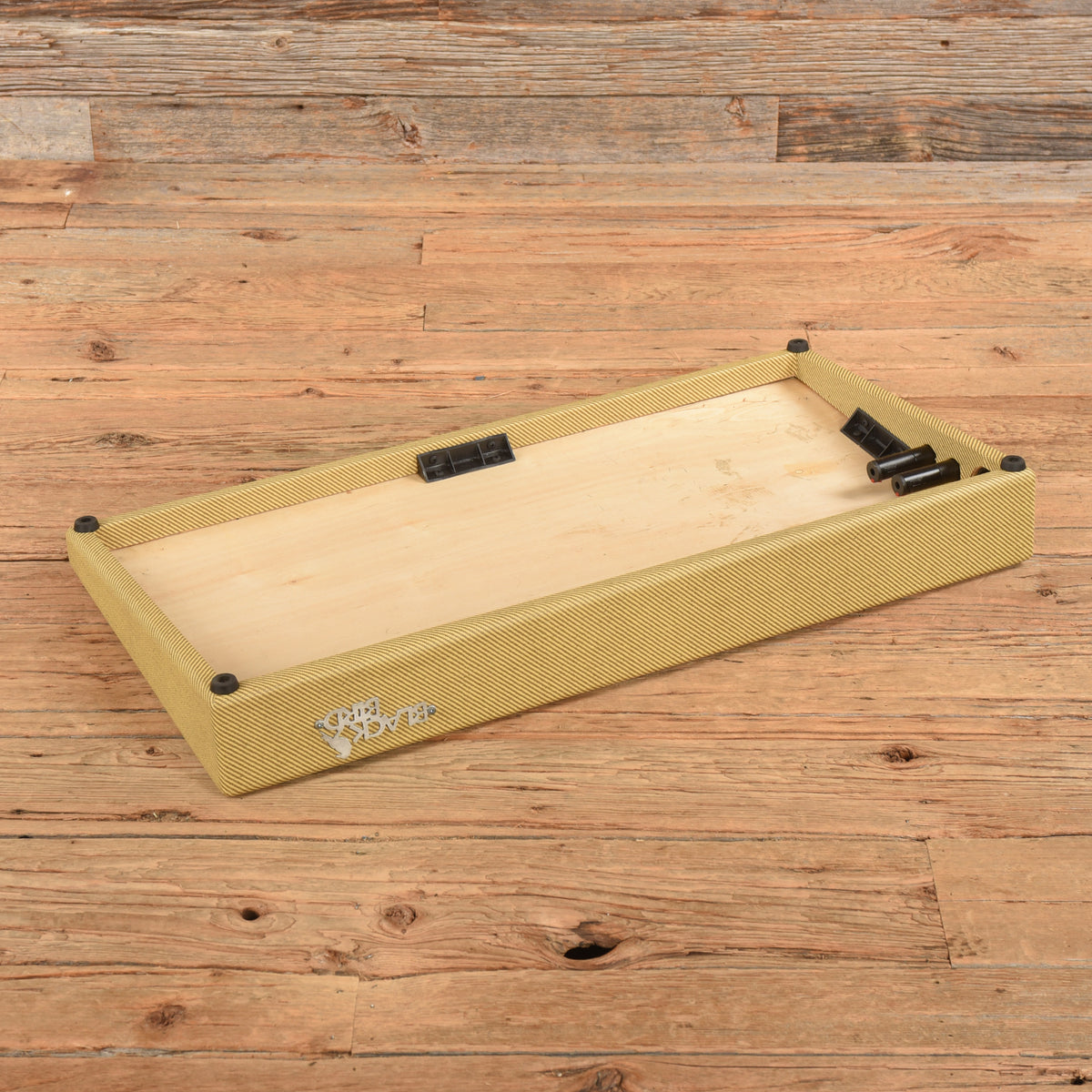 Blackbird 15x30 Pedalboard Effects and Pedals / Pedalboards and Power Supplies