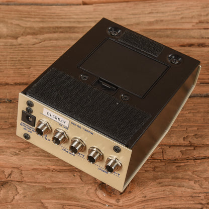 Boss DD-200 Digital Delay Effect Pedals