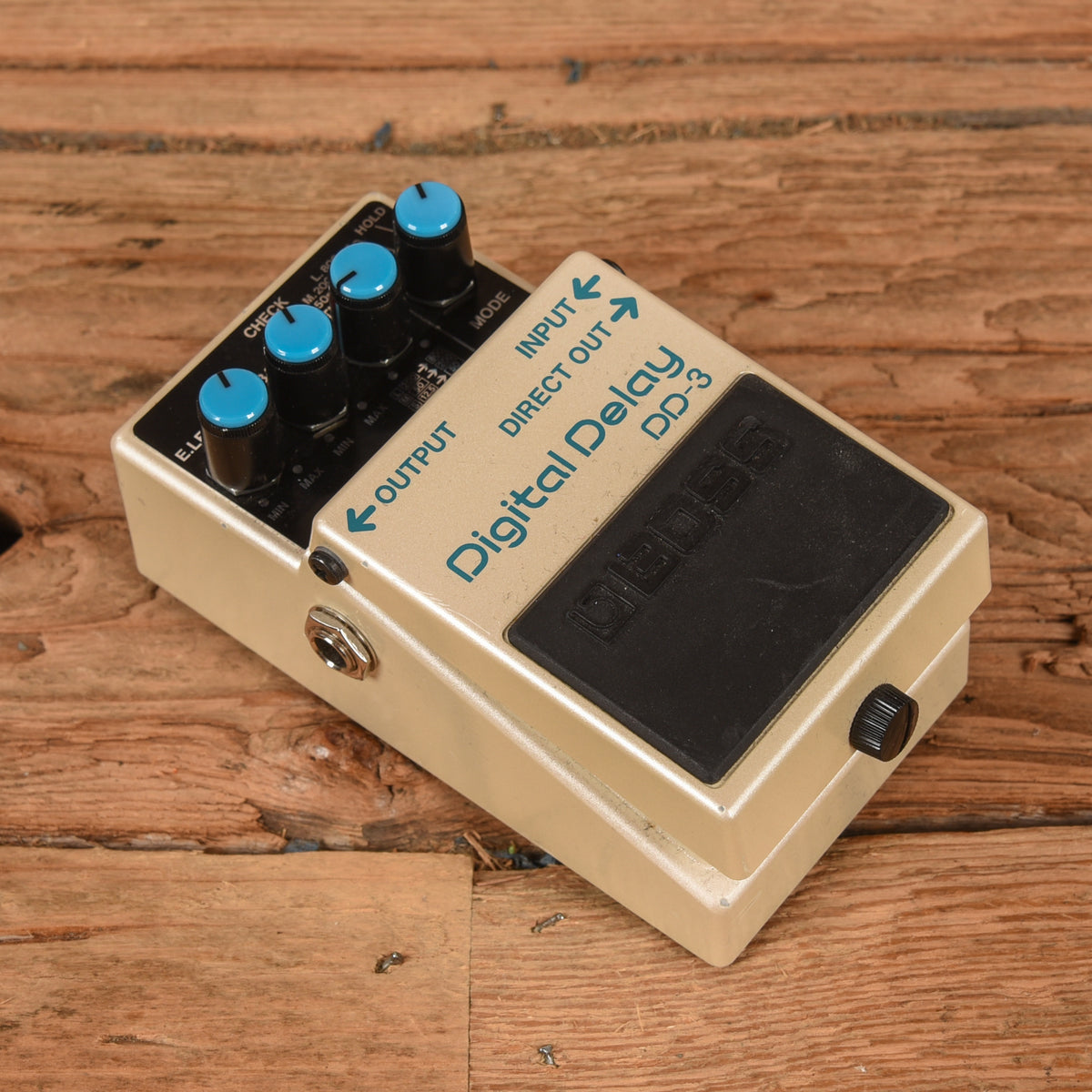Boss DD-3 Digital Delay Effects and Pedals / Delay