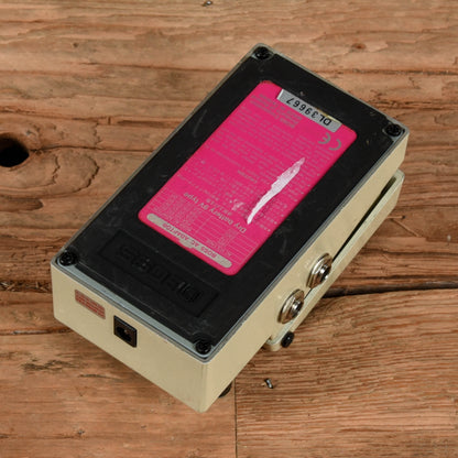 Boss DD-5 Effects and Pedals / Delay