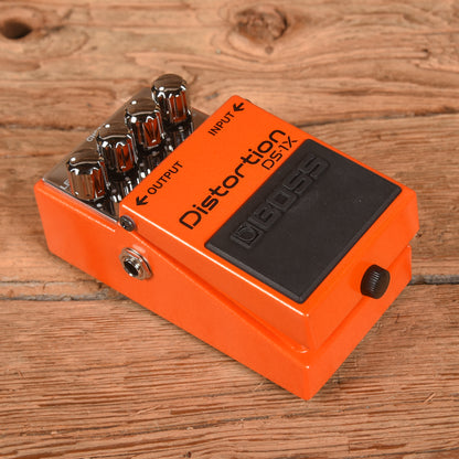 Boss DS-1X Distortion Effects and Pedals / Distortion
