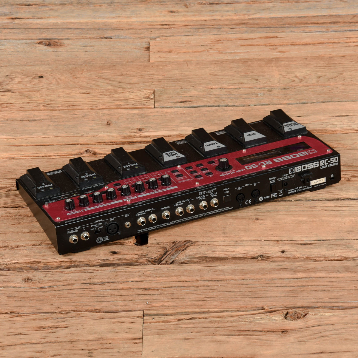 Boss RC-50 Loop Station Effects and Pedals / Loop Pedals and Samplers