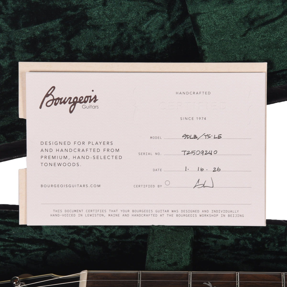 Bourgeois Limited Edition Touchstone Luke Bryan Signature Slope Shoulder Dreadnought Aged Tone Sitka/Walnut Sunburst Acoustic Guitars / Dreadnought