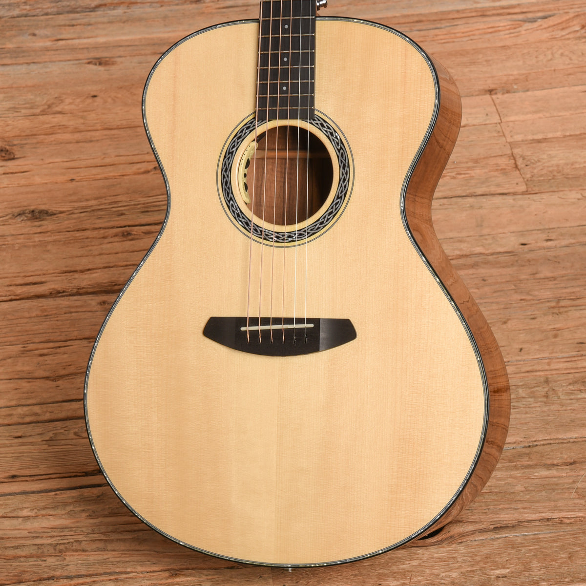 Breedlove Legacy Concerto E Adirondack/Koa Natural Acoustic Guitars / Concert
