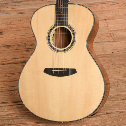 Breedlove Legacy Concerto E Adirondack/Koa Natural Acoustic Guitars / Concert