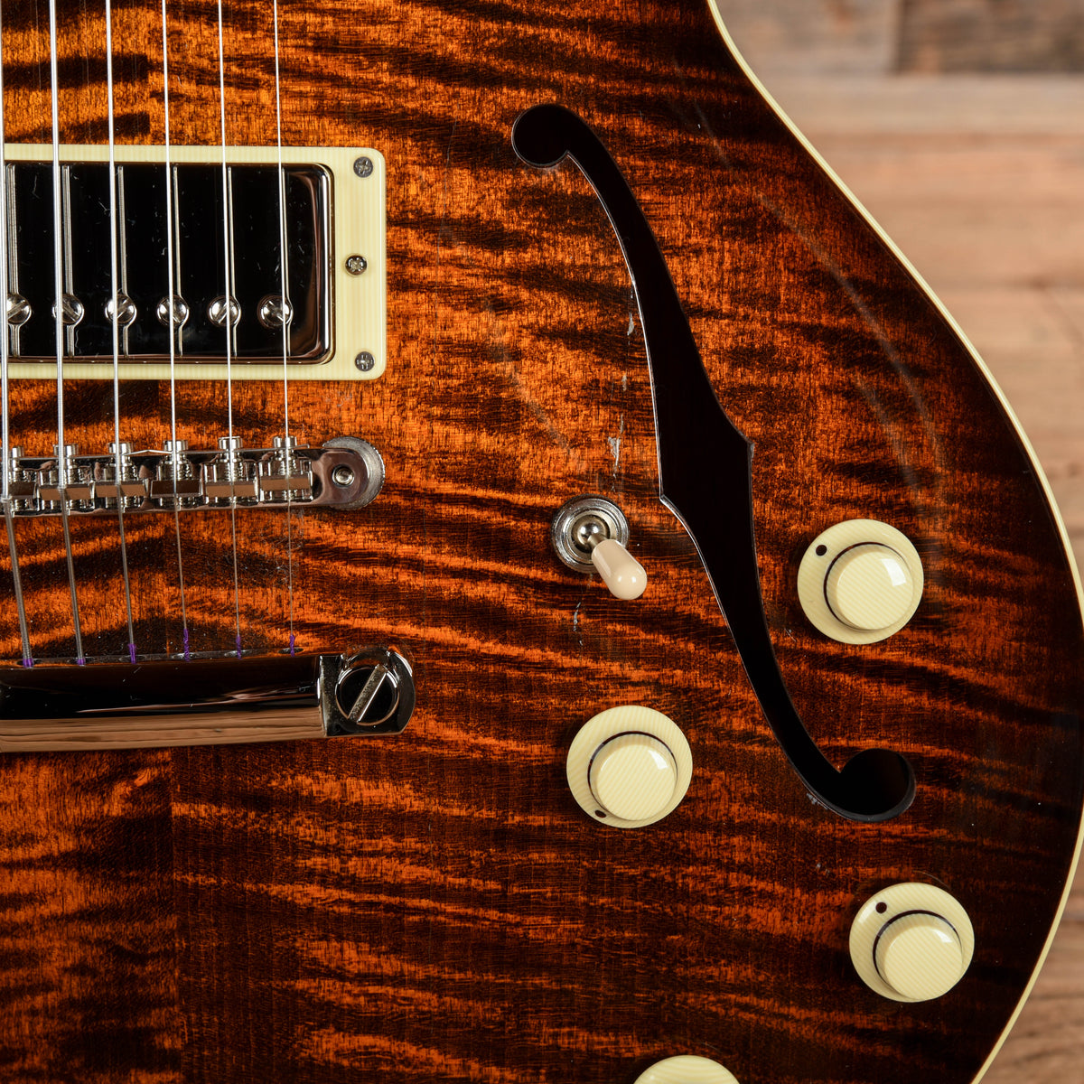 Collings I-35 Deluxe Tiger Eye Sunburst 2024 Electric Guitars