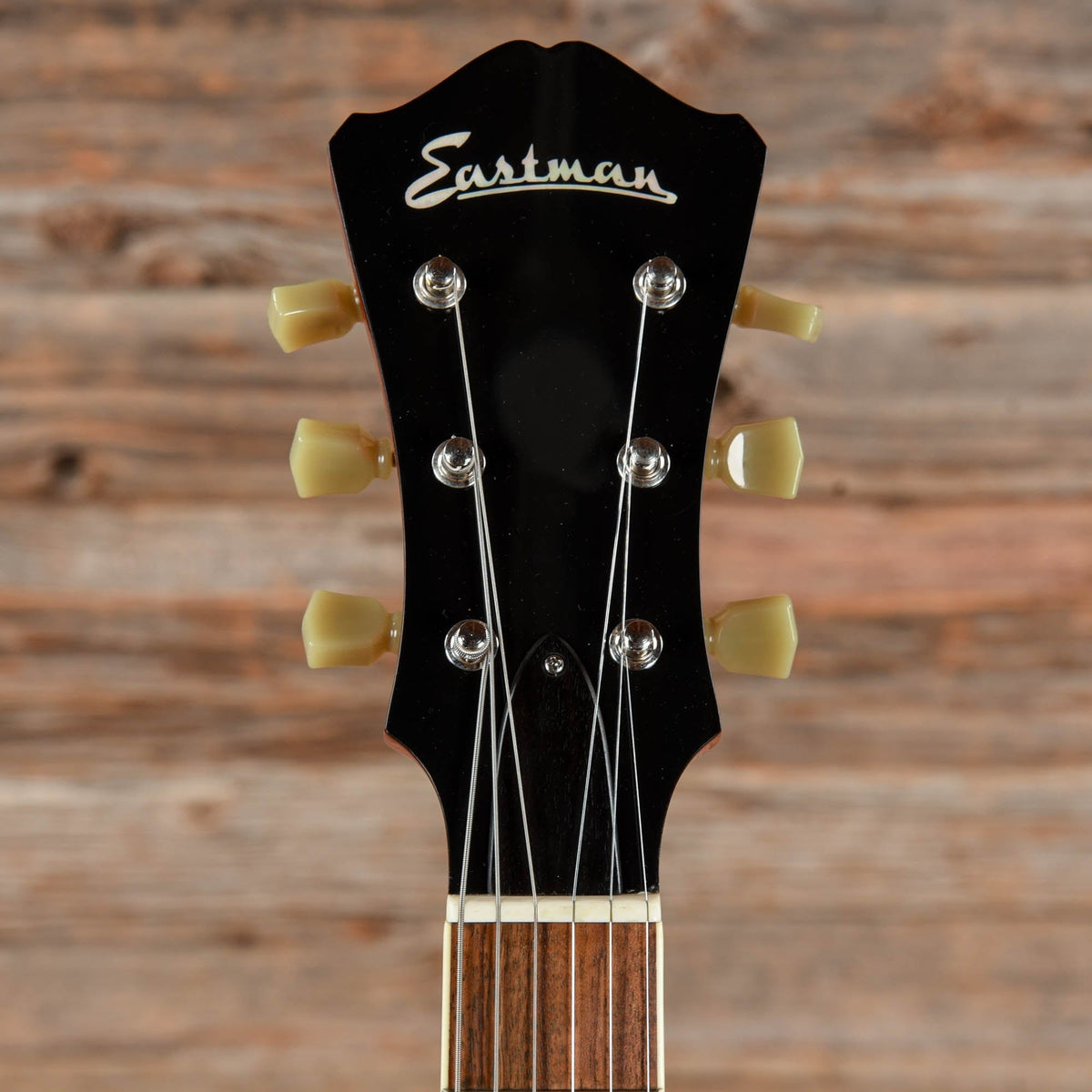 Eastman T386 Thinline Cherry 2014 Electric Guitars / Semi-Hollow
