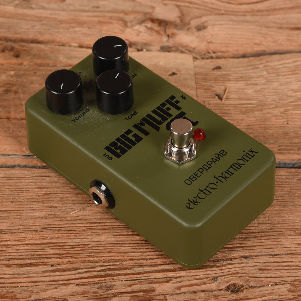 Electro-Harmonix Green Russian Big Muff Distortion/Sustainer Reissue Effect Pedals