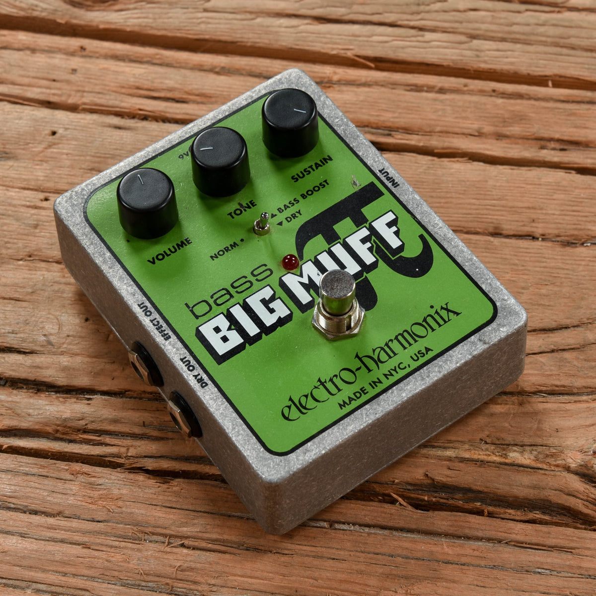 Electro-Harmonix Bass Big Muff Effects and Pedals / Fuzz