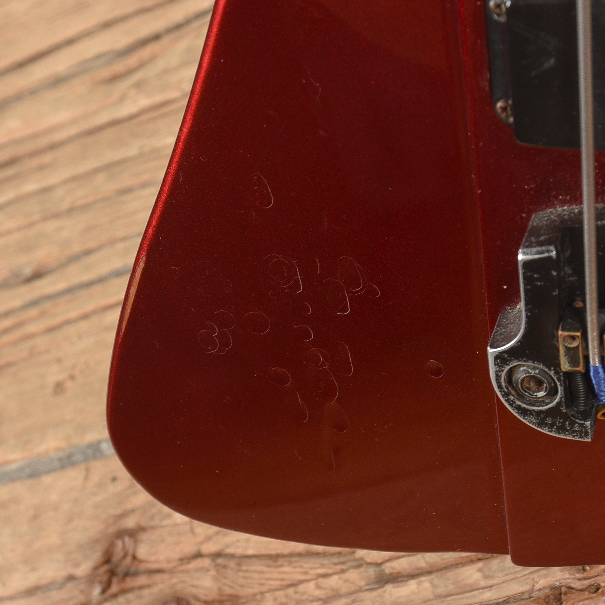 Epiphone Thunderbird Candy Apple Red 2006 Bass Guitars / 4-String