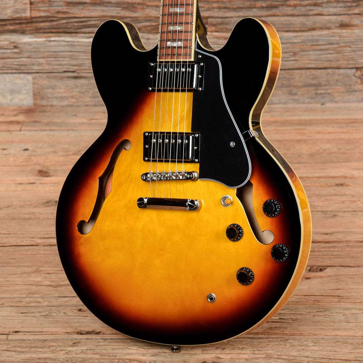 Epiphone ES-335 Pro Sunburst 2019 Electric Guitars / Semi-Hollow