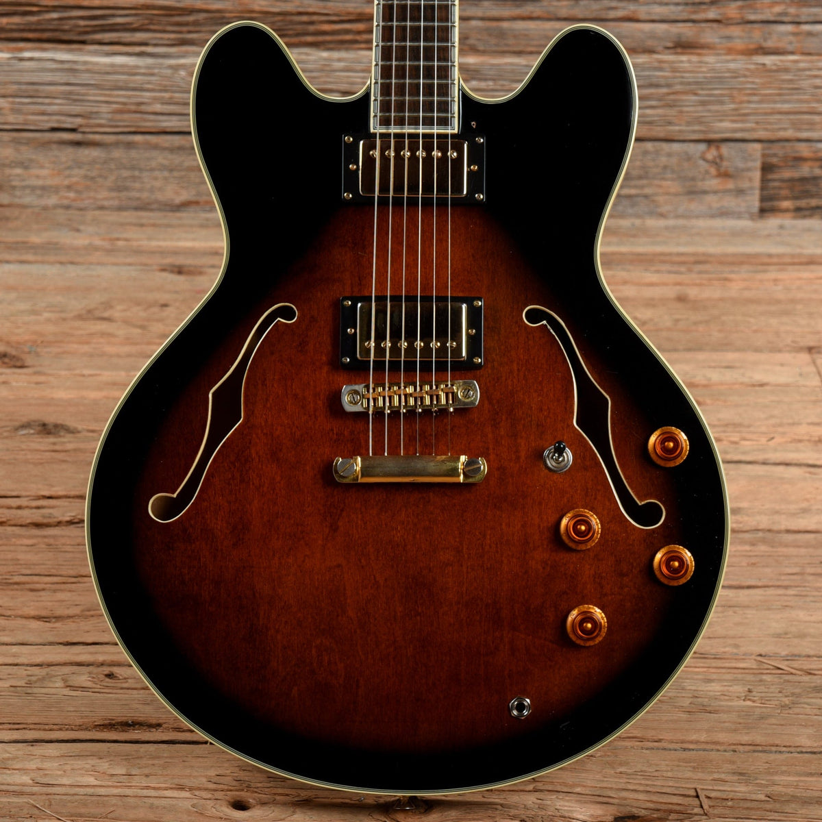 Epiphone Sheraton Sunburst 1993 Electric Guitars / Semi-Hollow
