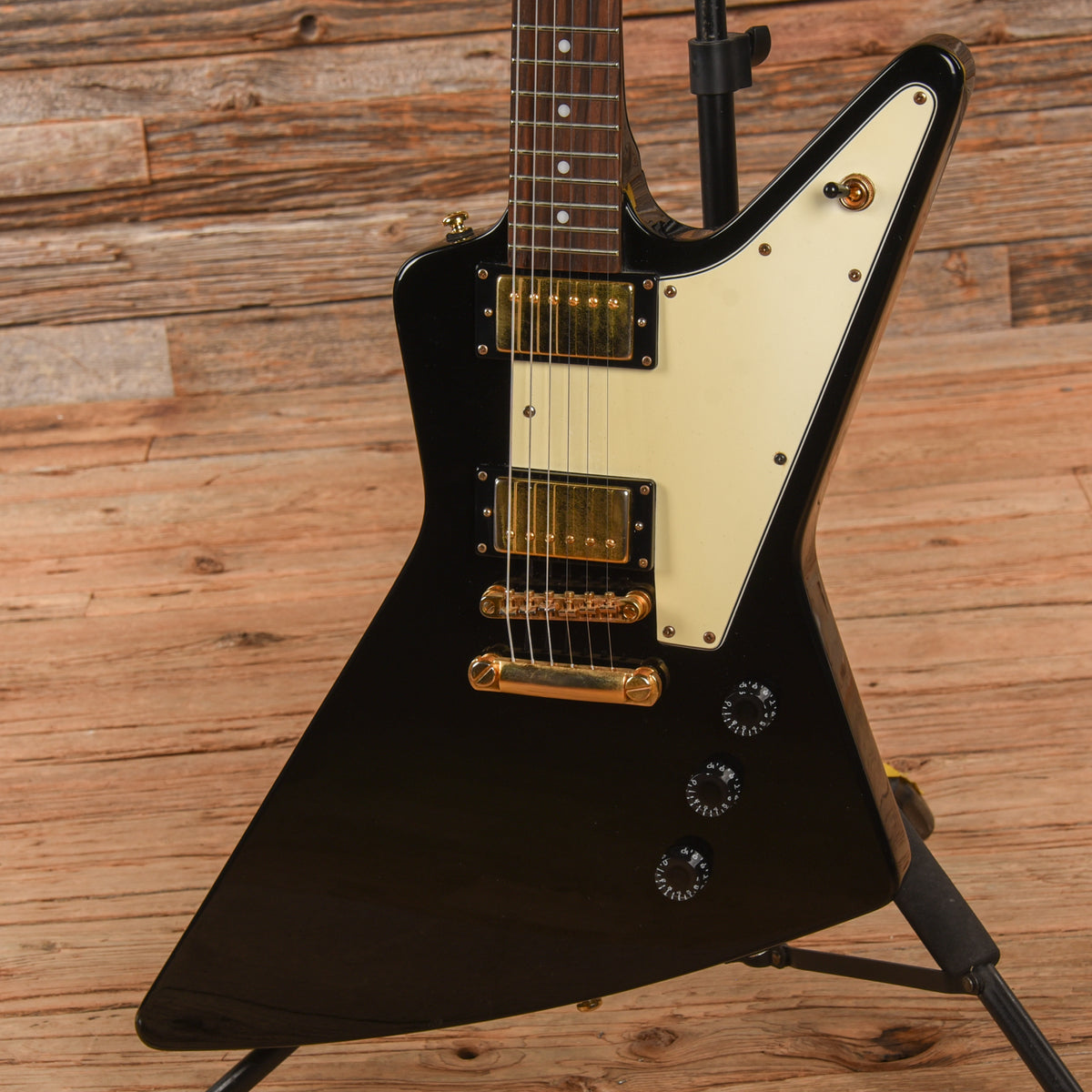 Epiphone 58 Explorer Ebony 2006 Electric Guitars / Solid Body