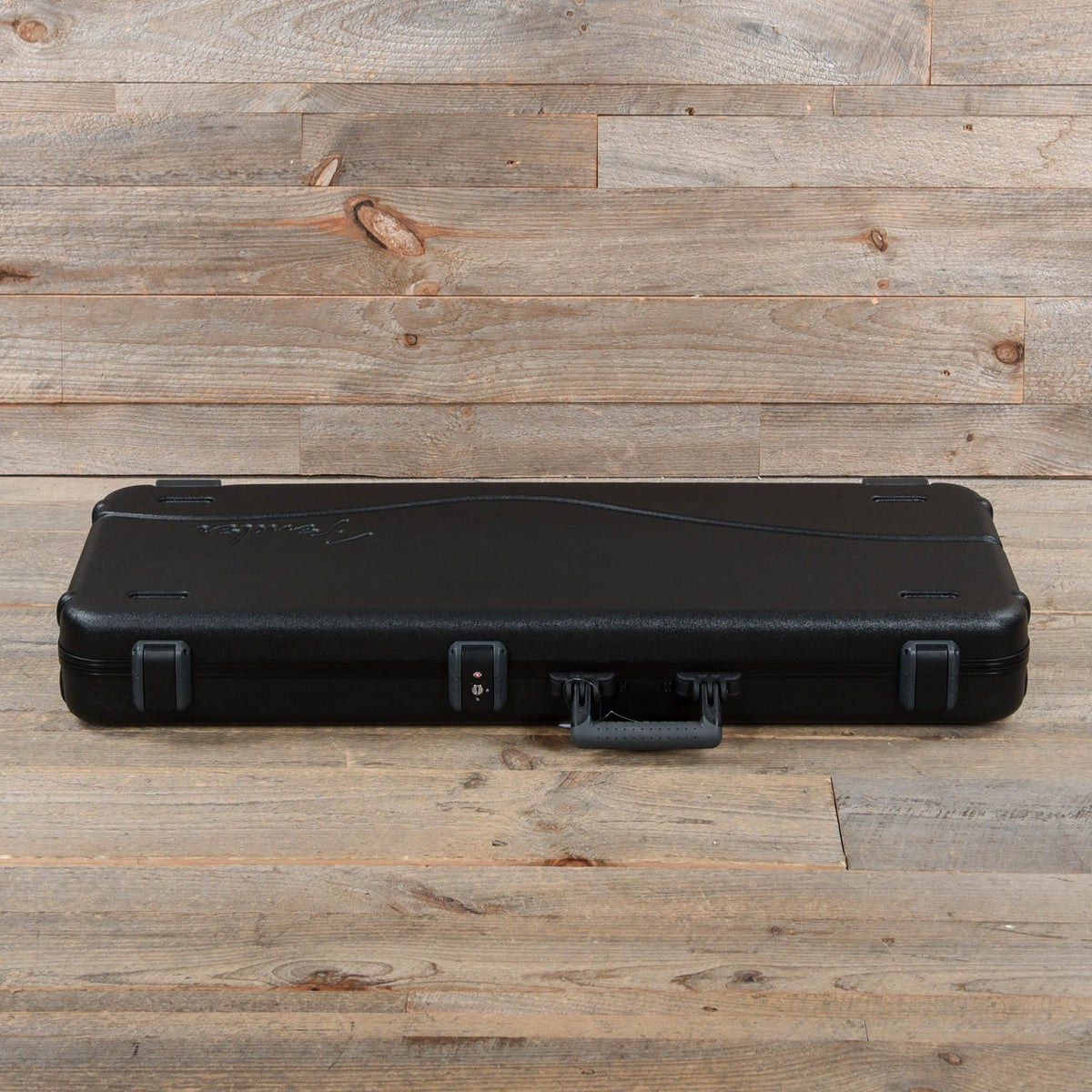 Fender Deluxe Molded Strat/Tele Case Black Accessories / Cases and Gig Bags / Guitar Cases