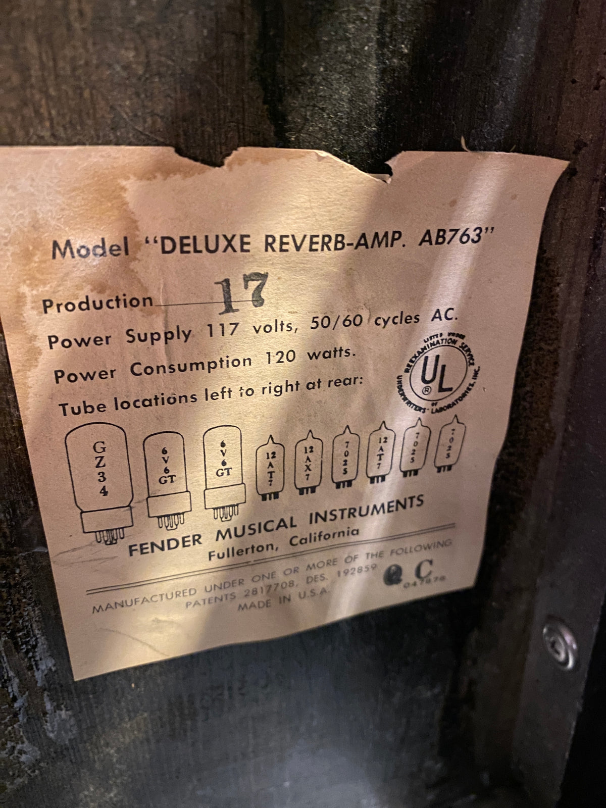 Fender Deluxe Reverb 2-Channel 22-Watt 1x12" Guitar Combo  1967 Amplifiers