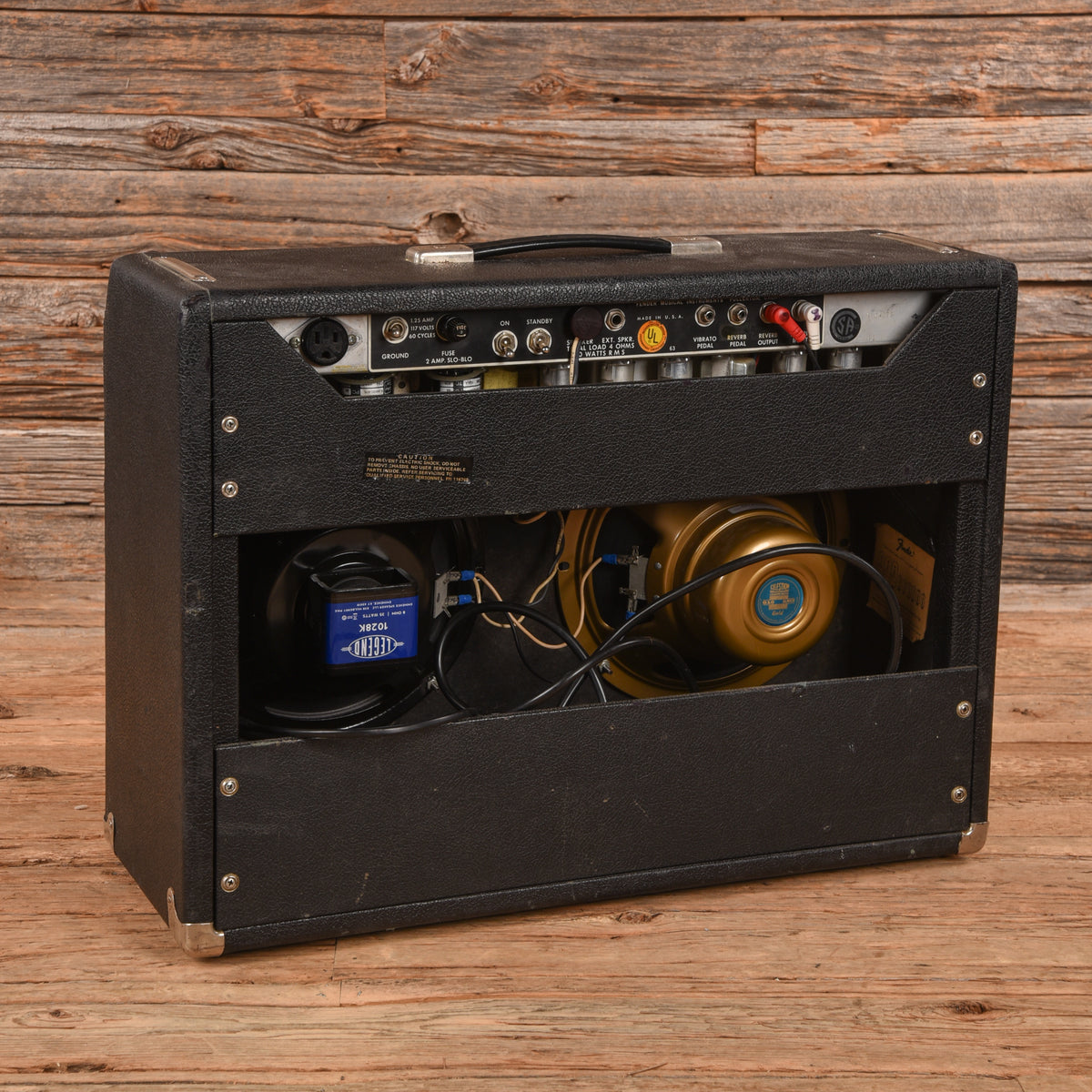 Fender Vibrolux Reverb 2-Channel 35-Watt 2x10" Guitar Combo Amp  1972 Amps / Guitar Amps / Guitar Cabinets