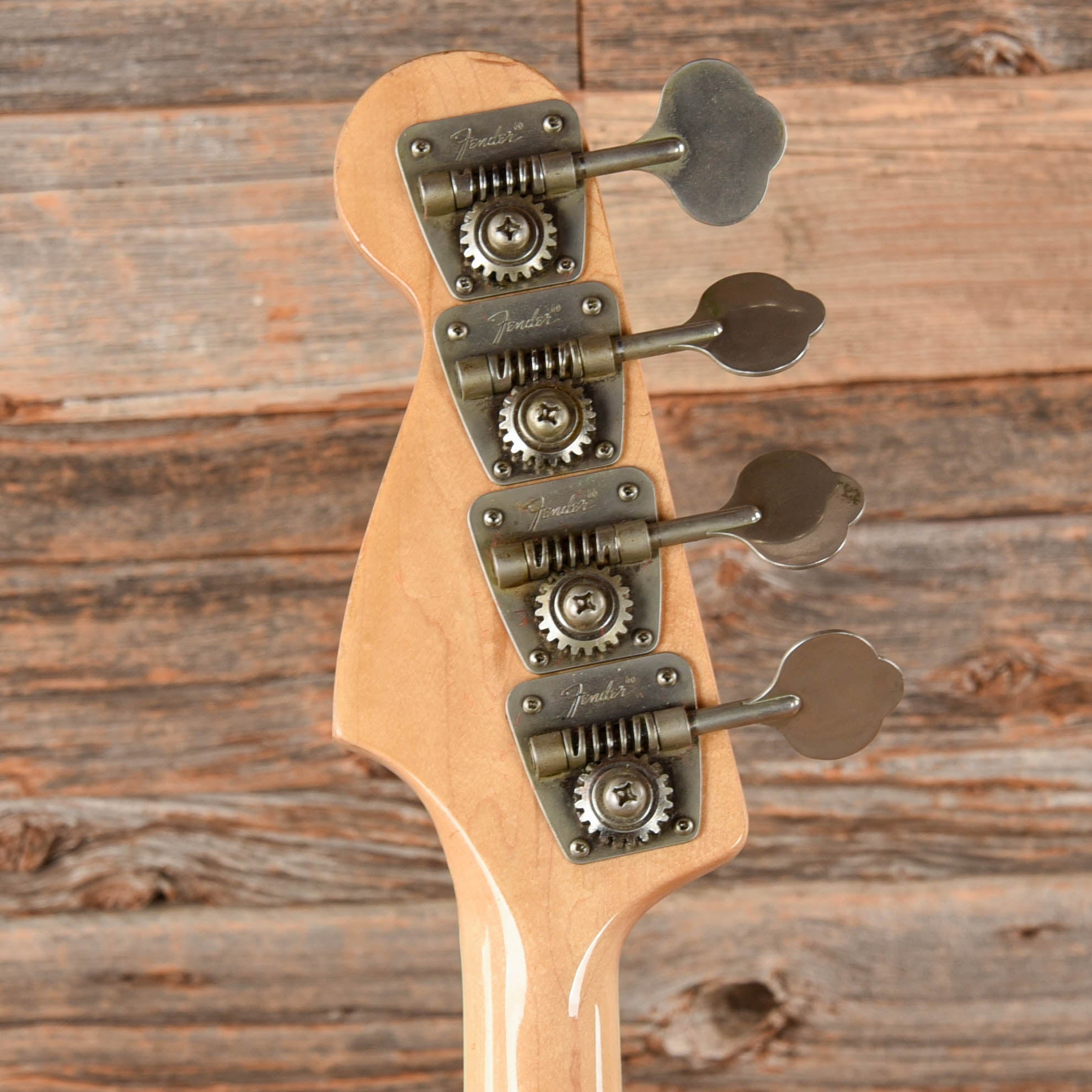 Fender Jazz Bass Sunburst 1974 Bass Guitars / 4-String