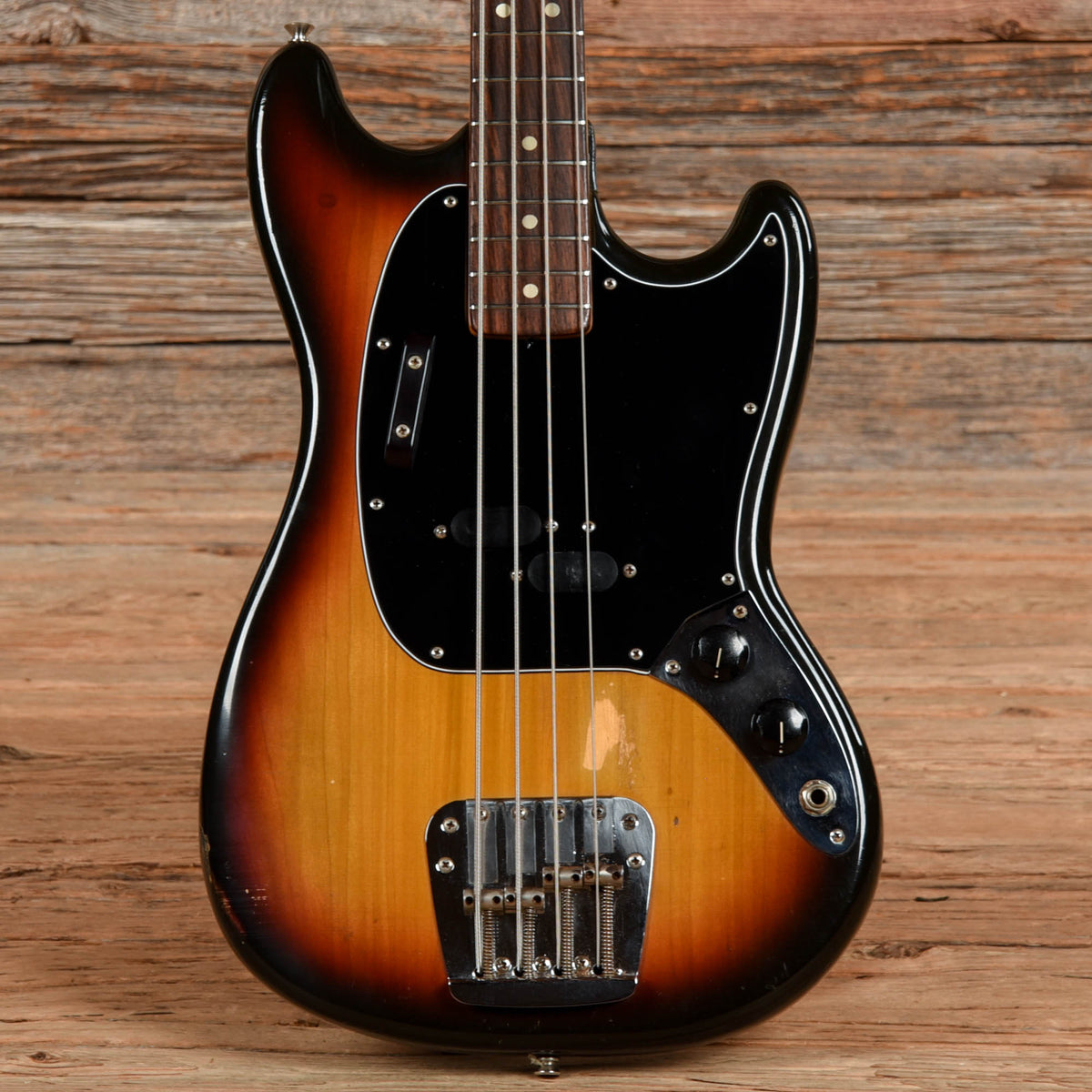 Fender Mustang Bass Sunburst 1974 Bass Guitars / 4-String