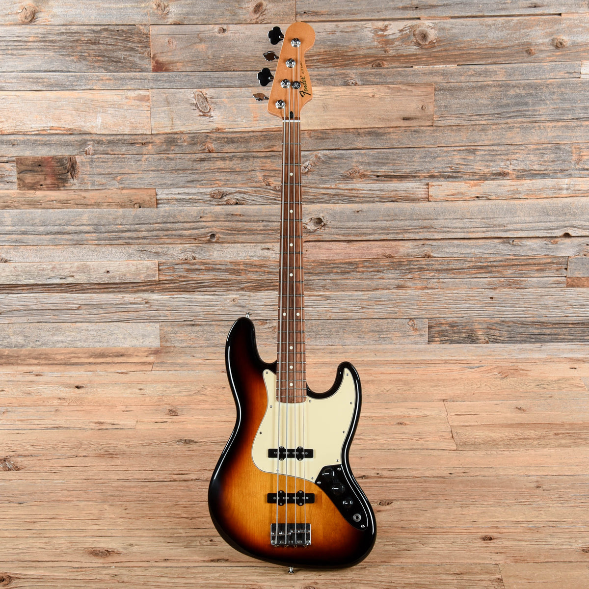 Fender Standard Jazz Bass Sunburst 2011 Bass Guitars / 4-String