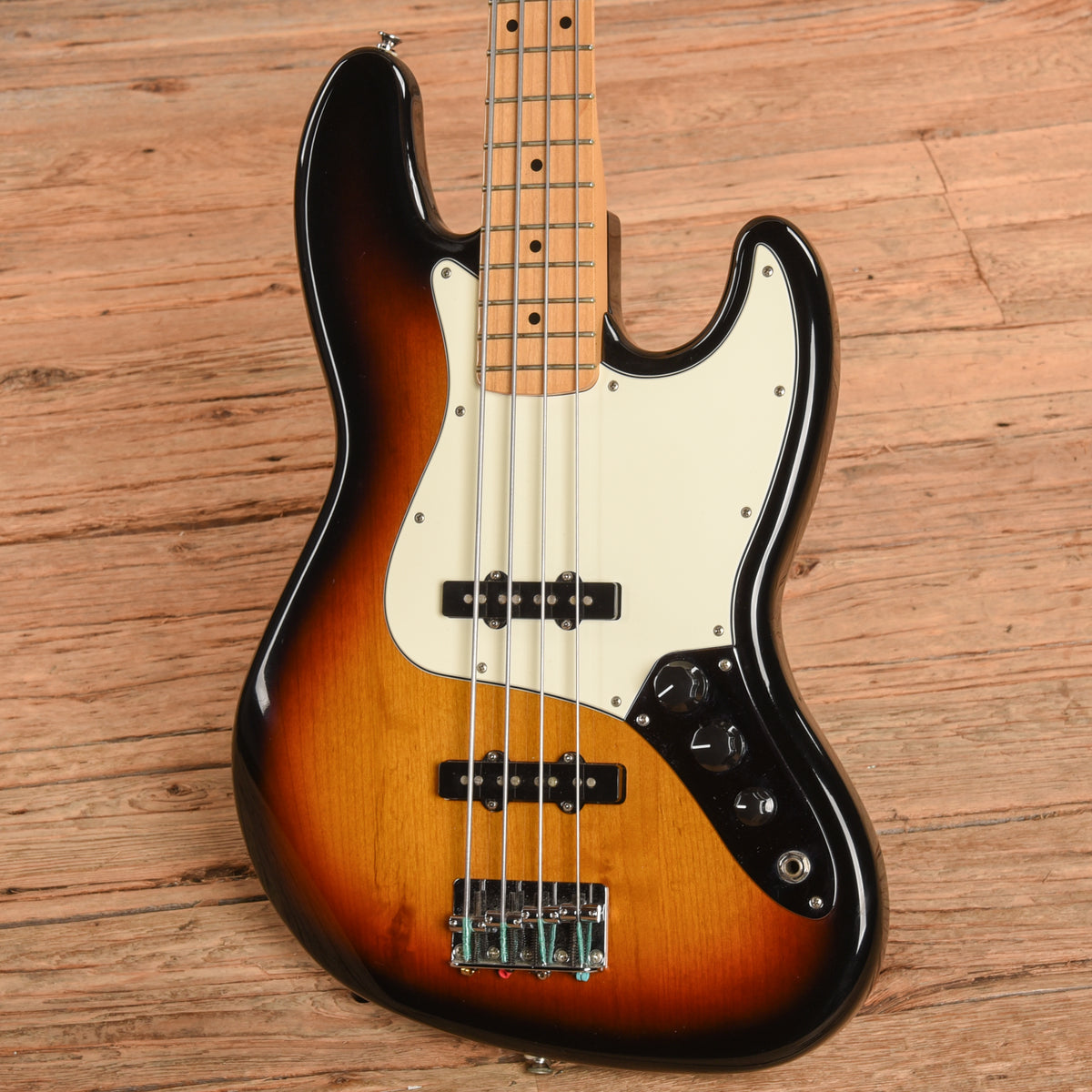 Fender Standard Jazz Bass Sunburst 2011 Bass Guitars / 4-String