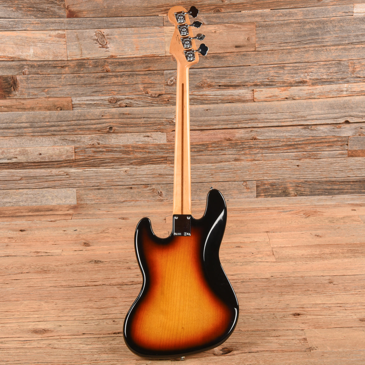 Fender Standard Jazz Bass Sunburst 2011 Bass Guitars / 4-String