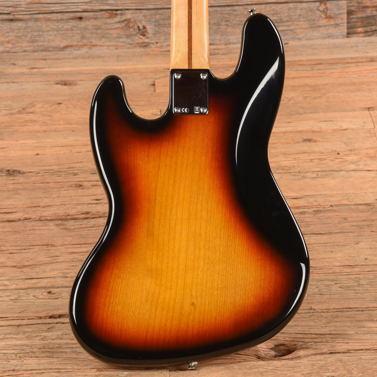 Fender Standard Jazz Bass Sunburst 2011 Bass Guitars / 4-String