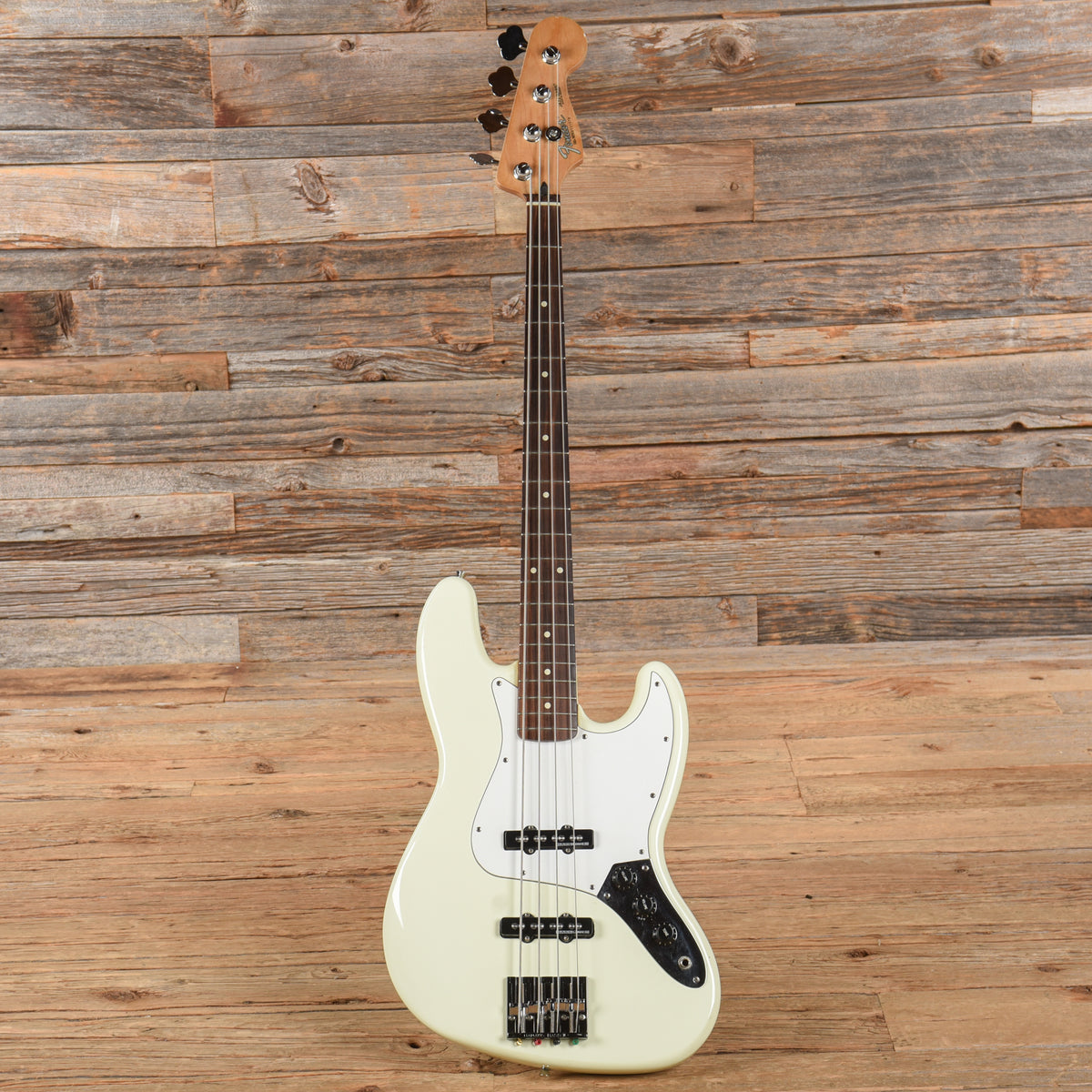 Fender Standard Jazz Bass White 2002 Bass Guitars / 4-String
