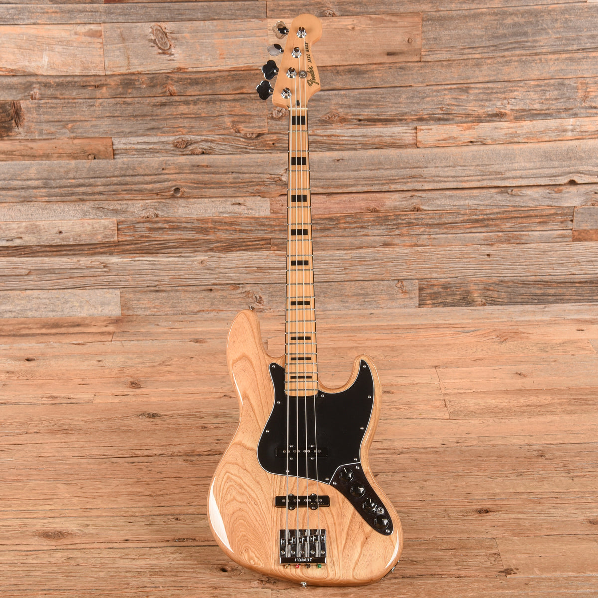 Fender Deluxe Active Jazz Bass Natural 2020 Bass Guitars