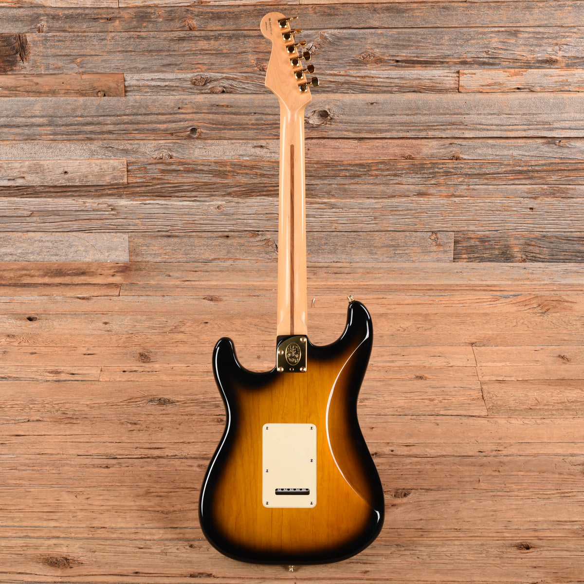 Fender 50th Anniversary American Deluxe Stratocaster Sunburst 2004 Electric Guitars