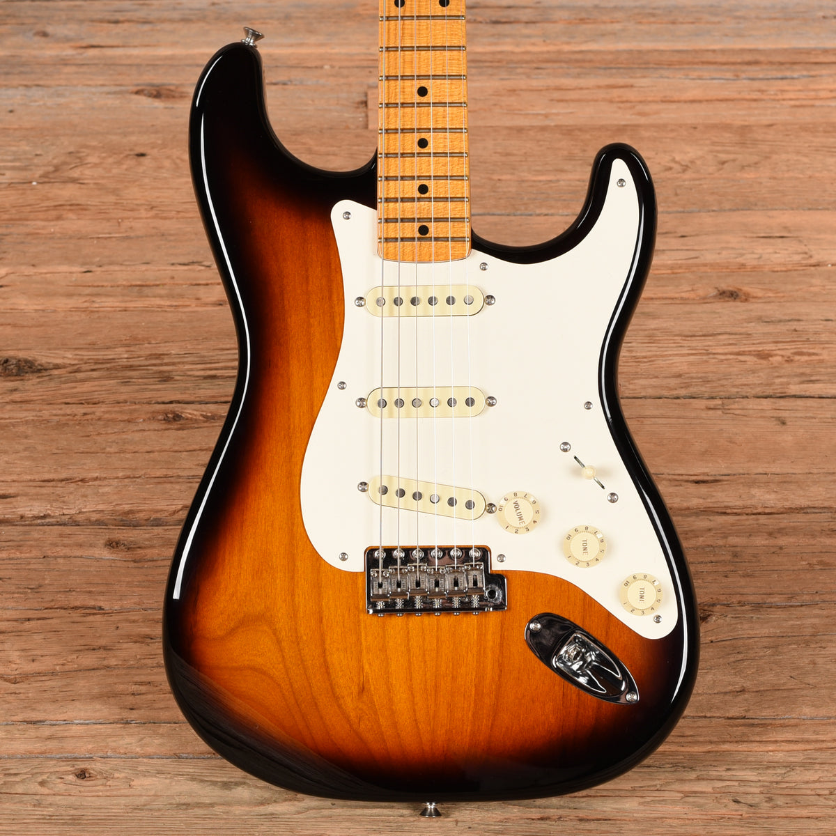 Fender Eric Johnson Stratocaster Sunburst 2015 Electric Guitars