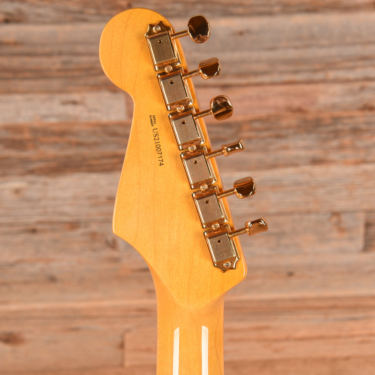 Fender Stevie Ray Vaughan Stratocaster 3-Color Sunburst 2021 Electric Guitars