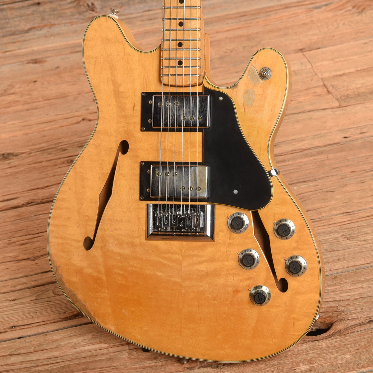 Fender Starcaster Natural 1976 Electric Guitars / Semi-Hollow