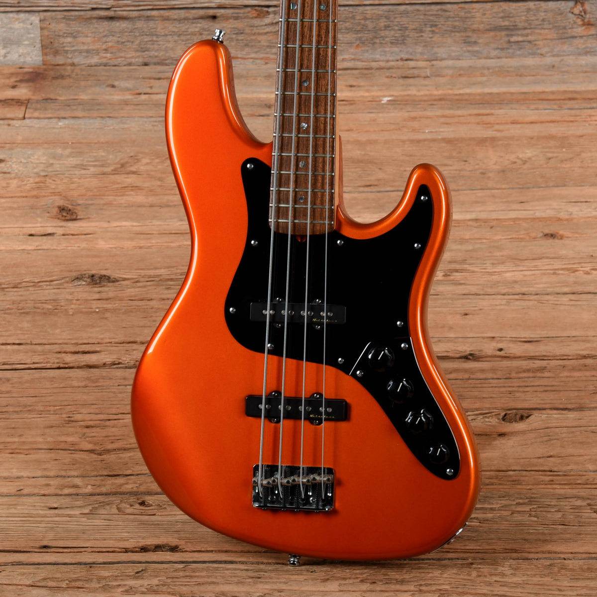 Fender American Deluxe Jazz Bass Candy Tangerine 2002 Electric Guitars / Solid Body