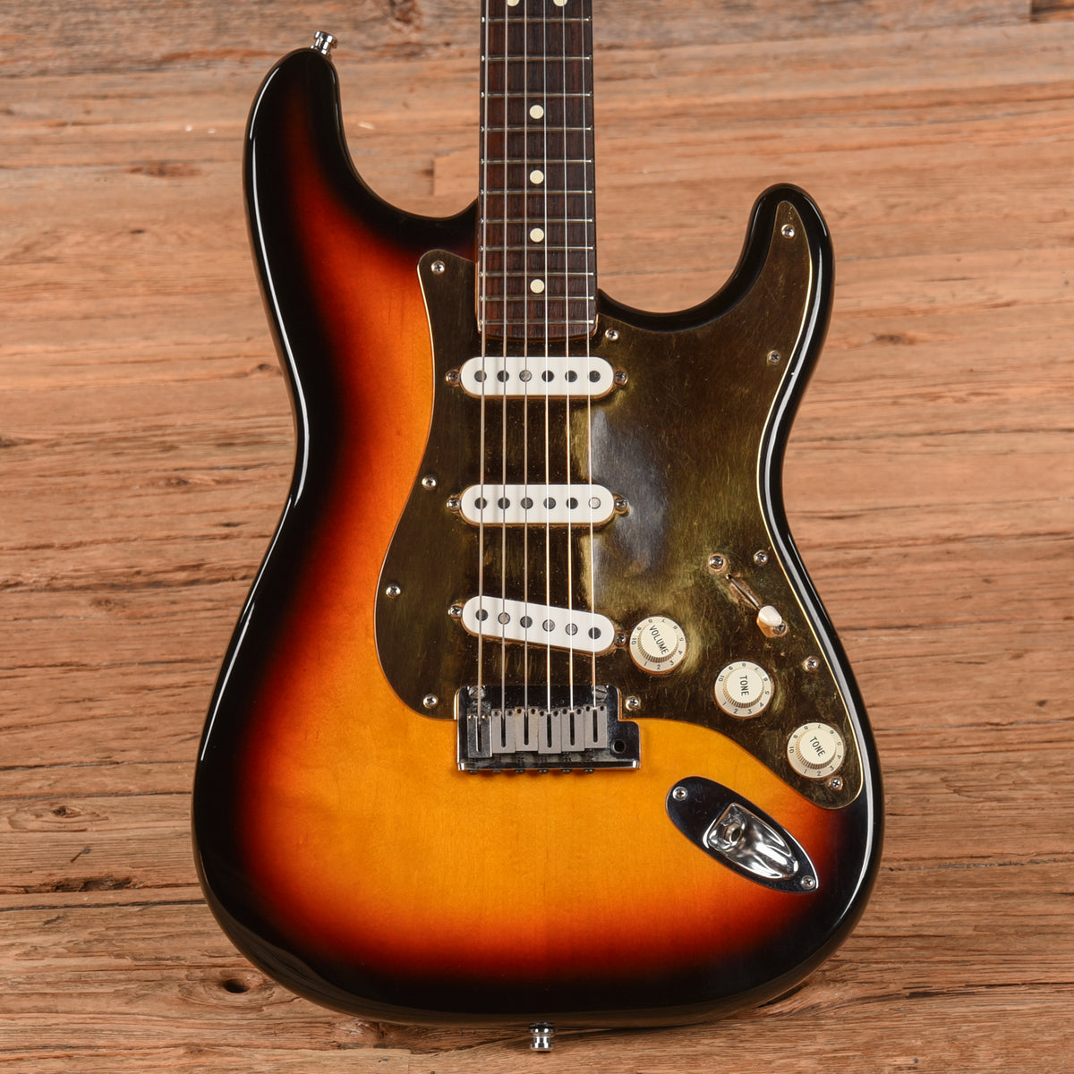 Fender American Series Stratocaster Sunburst 1990 Electric Guitars / Solid Body