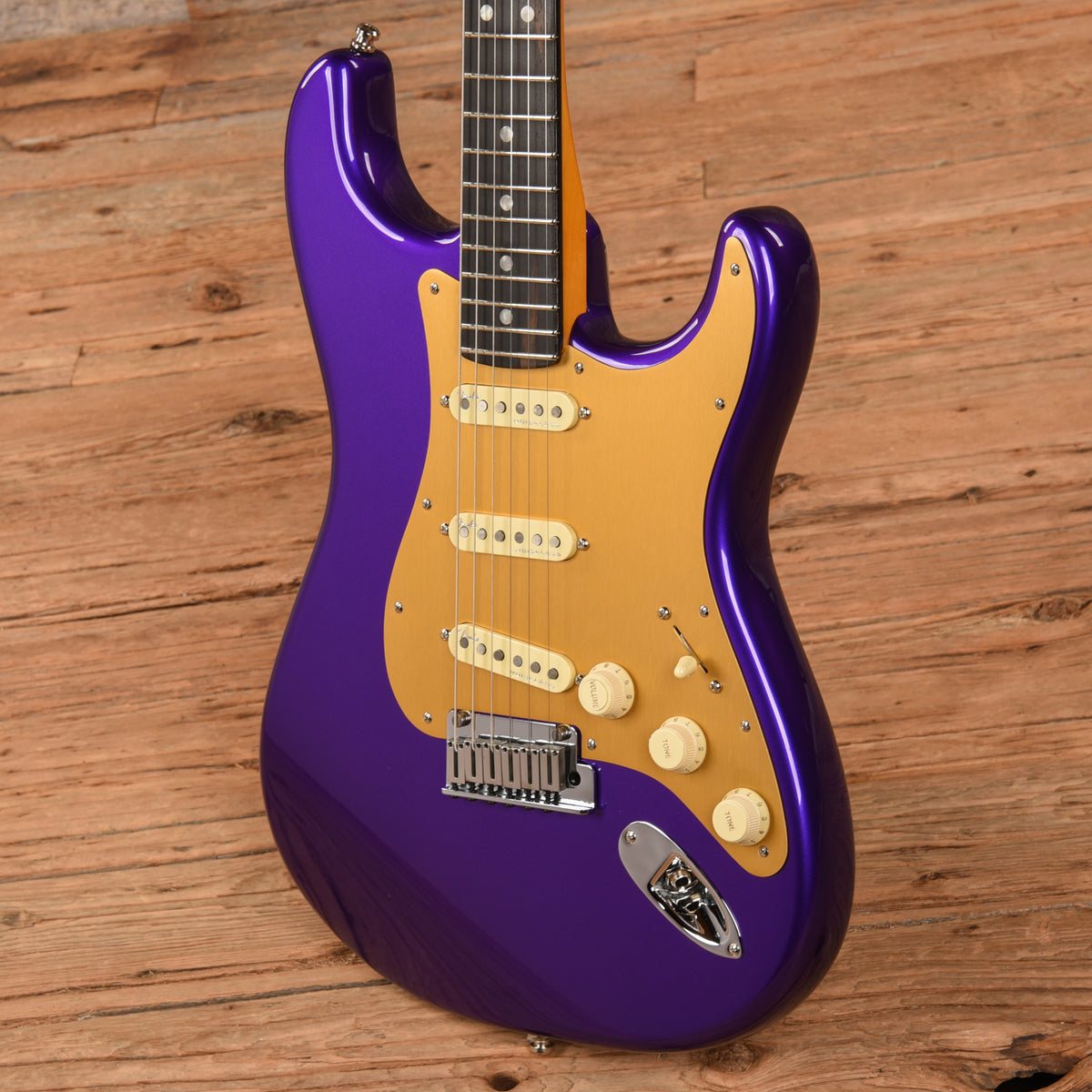Fender American Ultra Stratocaster Plum Metallic 2022 Electric Guitars / Solid Body