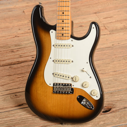 Fender American Vintage '57 Stratocaster Sunburst 1999 Electric Guitars / Solid Body
