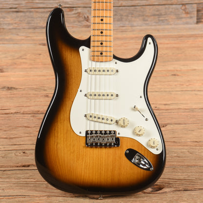 Fender American Vintage '57 Stratocaster Sunburst 1999 Electric Guitars / Solid Body