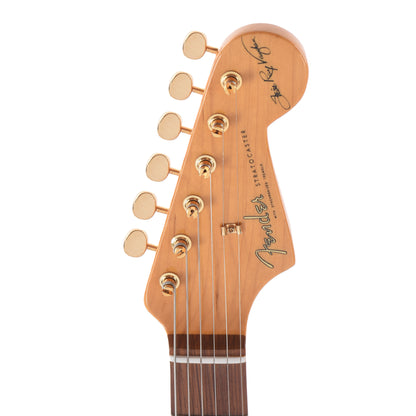 Fender Artist Stevie Ray Vaughan Stratocaster 3-Color Sunburst Electric Guitars / Solid Body