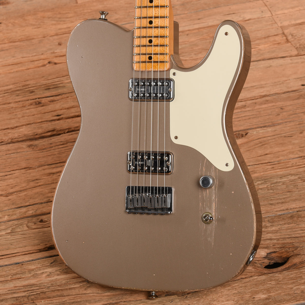 Fender Custom Shop La Cabronita Relic Shoreline Gold 2011 Electric Guitars / Solid Body